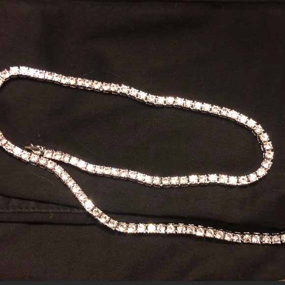 Chain - Picture 3 of 4